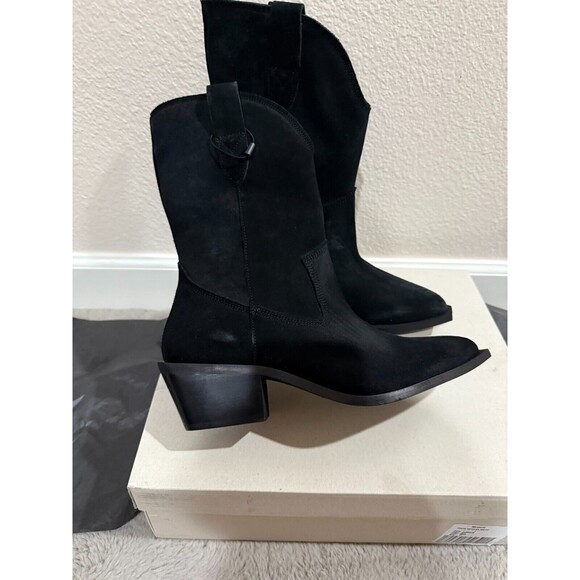 NWB Bianco Suede Western Booties Black Color Size 41 Pointed Toe Cowboy‎ Boot - Picture 1 of 9